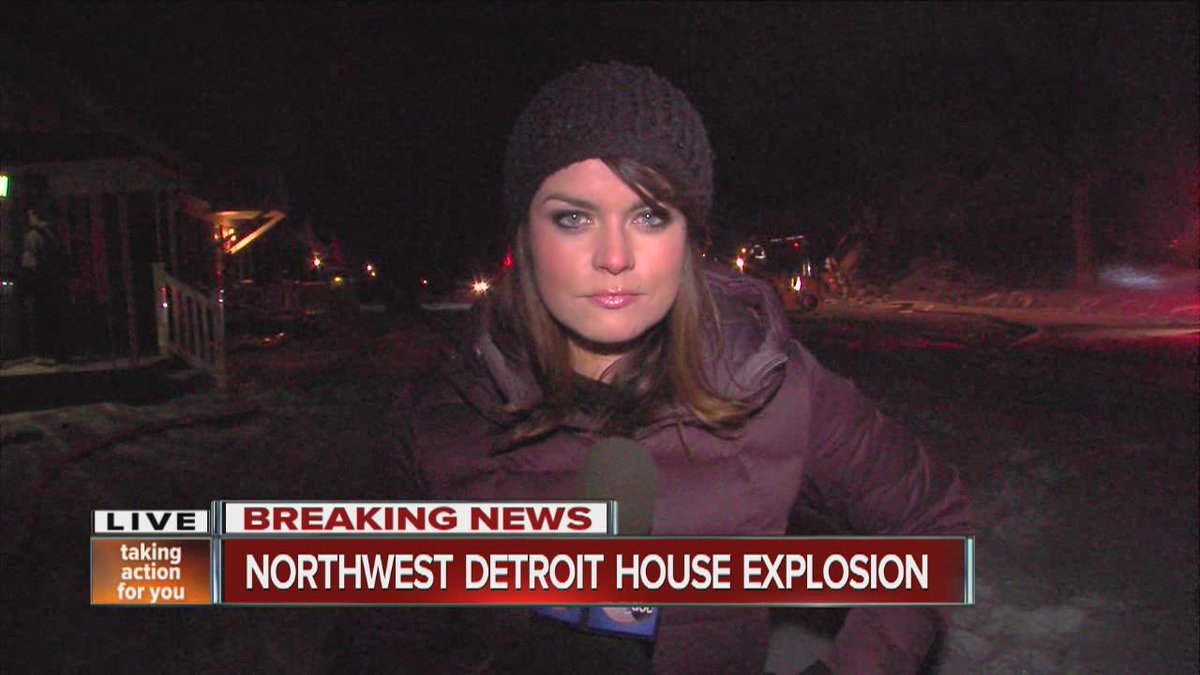 TomLeyden's tweet photo. 2nd RT @alexabahou: Aww, @JulieBanovic's last live shot. I'm going to miss seeing this lady around the WXYZ newsroom http://t.co/8mwZWrb53P