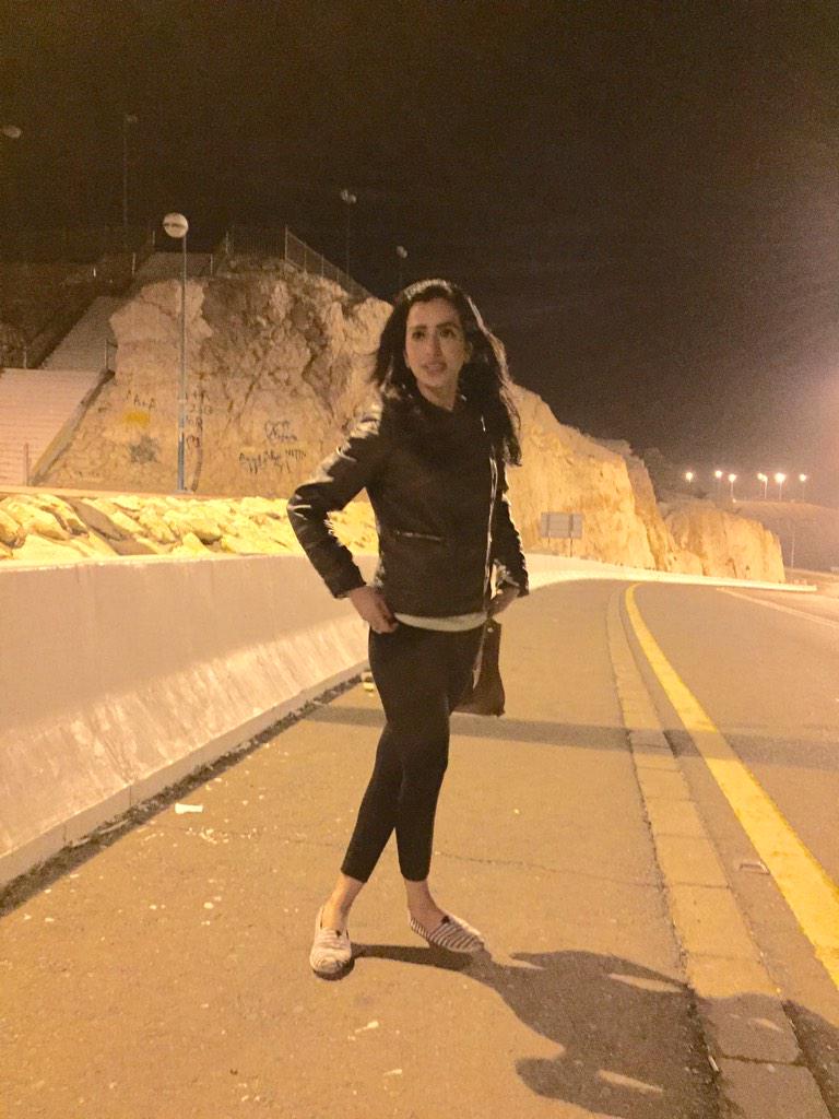 nadiaazahid's tweet image. Surreal view from the top of #JabelHafeet #Dubai