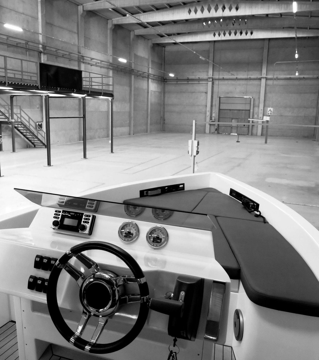 De Antonio Yachts has now his own shipyard!!! Big new challenge for 2015. Let's construct a lot of D23 D33 and D43!!