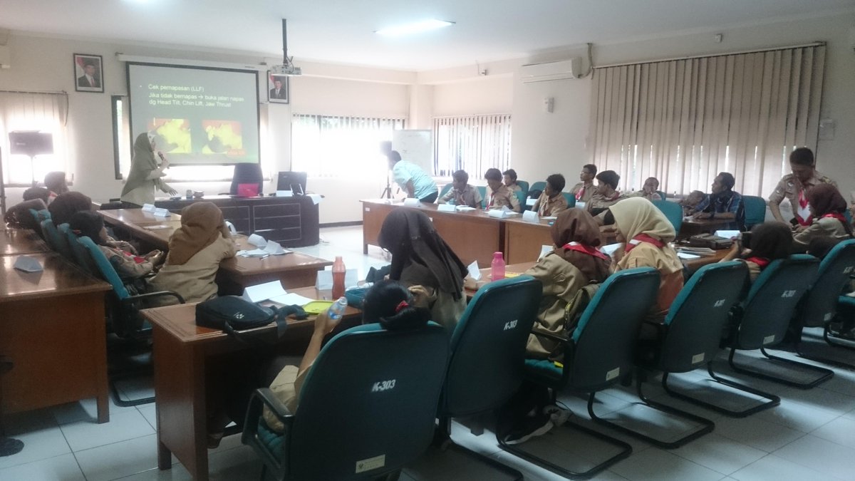 Teori &amp;praktik latihan BHD @relawan_bpjees <a href="/dkcjees/">DKC Jakarta Selatan</a> <a href="/kwarda_dki/">Kwarda DKI Jakarta</a> <a href="/dkd_dki/">DKD DKI JAKARTA</a> #PramukAksi <a href="/kwarnas/">Joulette</a>