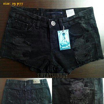 Size 29 p77 idr 28rb #hotpantsJeans #bajumurah #secondstuff #bajuimport #hotpenmurah moreinfo: 7D23E6D9