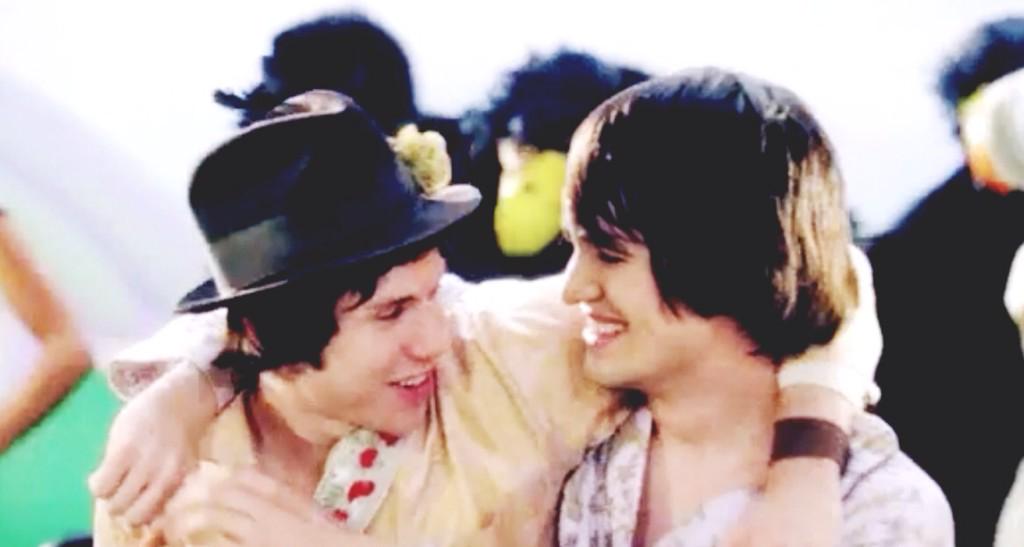 InsecureBrendon's tweet image. He's made me happier than I've ever been before.