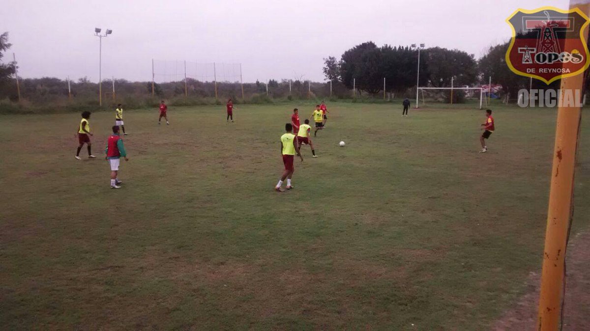 ToposReynosa's tweet photo. #PretemporadaTopos http://t.co/NsCJP5NhPF
