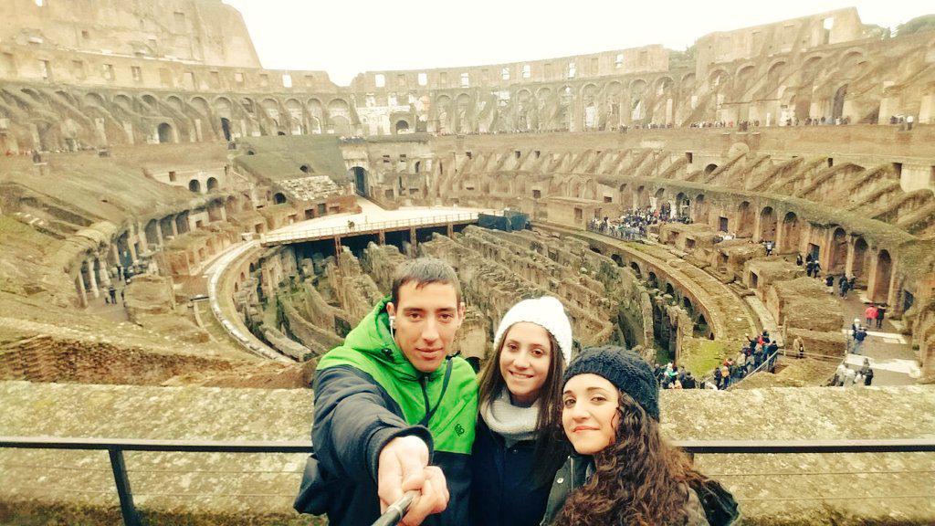 LeilaLove_'s tweet photo. Buenos días!!!🇮🇹😍😍 http://t.co/jAhvm3gTCp