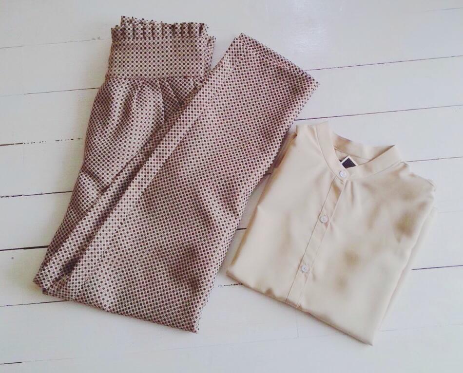 Love this outfit? Grab it fast girls and get up to 50% discount ,only at #whimseystore Bintaro 😄 #whimseyholidaysale