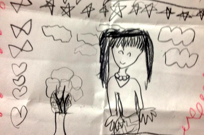 7才の頃の絵が出てきて爆笑してる 