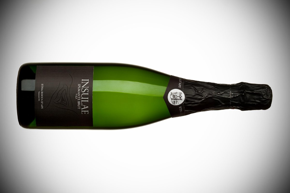 etnaroccadapi's tweet image. InsulaeBrut#NerelloMascalese#VinificatoInBianco#BollicinaSull'Etna
