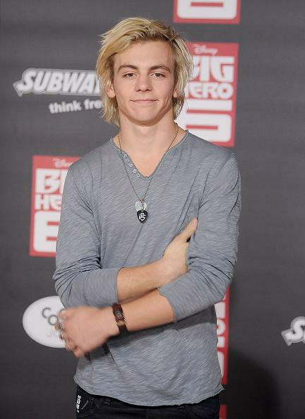 Happy birthday Ross lynch love you have a good day 