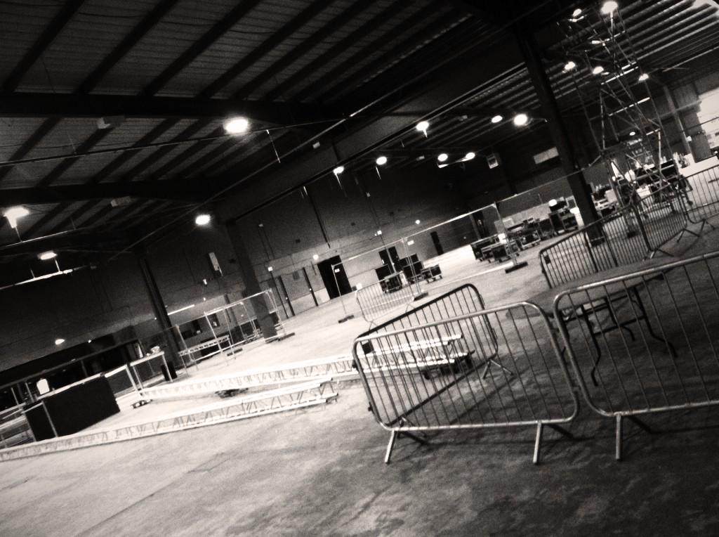 BowlersMcr's tweet photo. Working hard for NYE !!! #bigsetup @TotallyLostItHQ @ThisIsBowlers @skiddle @djmarkxtc @WileyUpdates @Exxposure1 http://t.co/XvnaPhjX1a