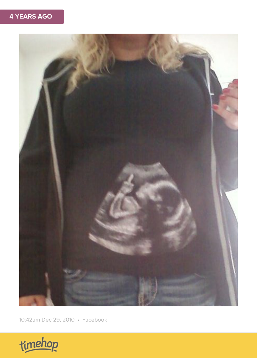 2003Dean's tweet image. 4 years ago my life unexpectedly changed, and I wouldn't trade it for the world!! Love you to the moon and back L...