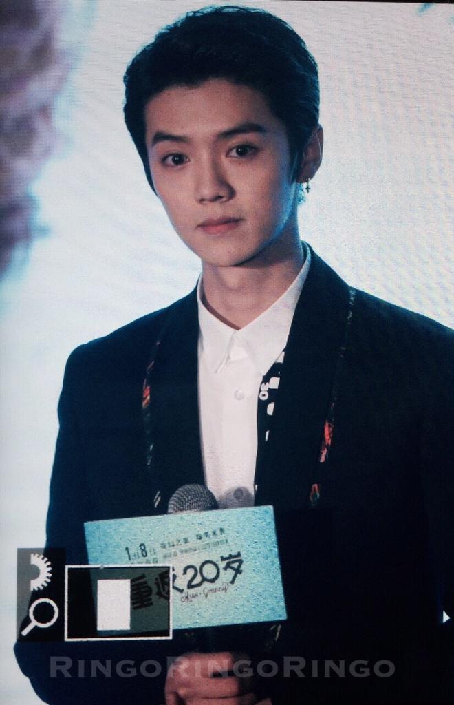 RingoRingo0420's tweet photo. #鹿晗 #luhan Preview2 重返20岁In Shanghai http://t.co/H5DuPEMSnf