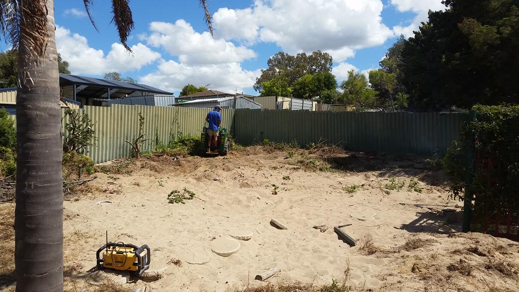 IOLandscapes's tweet image. Making progress in Heathridge. Hope you're enjoying your holidays! #perth #landscaping #summer