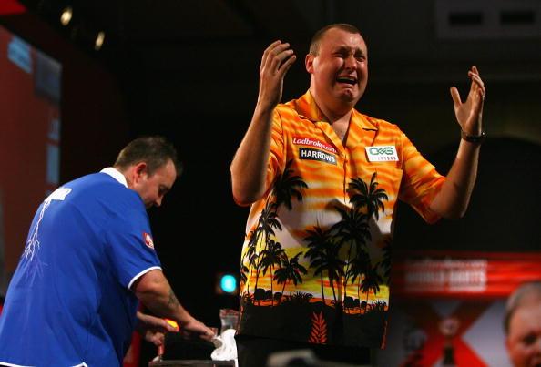 #Onthisdartingday - 2007: Wayne Mardle completes a remarkable fightback to defeat Phil Taylor in the Quarter-Finals.