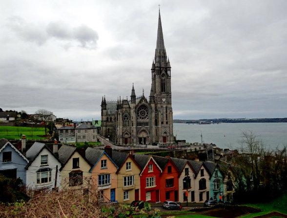 NewstalkFM's tweet photo. €15m was spent conserving Ireland’s historical houses and churches in 2014 http://t.co/FWG7CfQ3Qn #ntfm http://t.co/3u4D8GfX3z