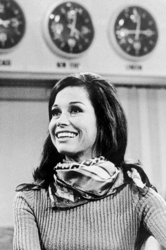 Happy 78th birthday to my favorite: Mary Tyler Moore 