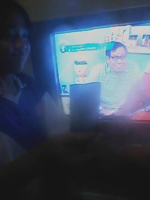 EveCMCA's tweet image. @Netmediatama
#netmiliuner2 selfie dengan REMOT :D semoga dapat hadiahnya. clue: S