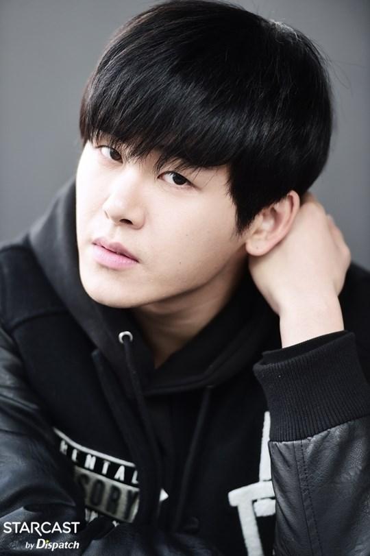 B6Bi-SgCcAMTjGa.jpg:large