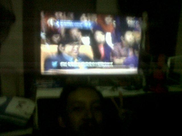 the_gent2's tweet photo. #NETMiliuner_3 ...... Asiknya tuch dis Ini Talk Show... NET TV http://t.co/rCfnKAqXTV