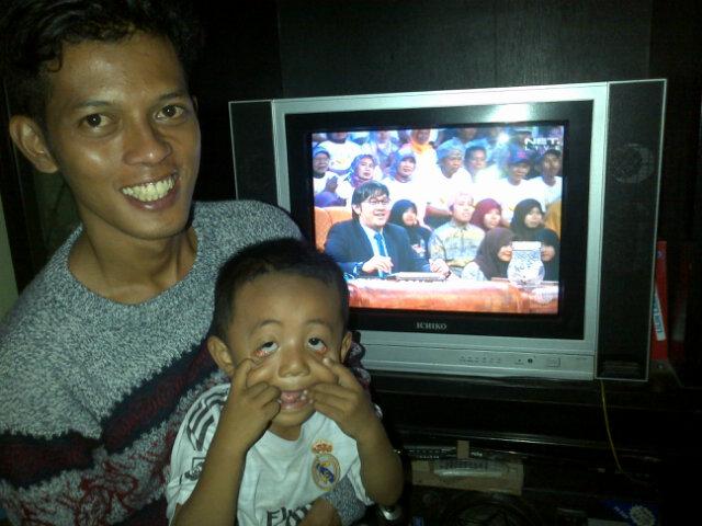 ebye_RI's tweet image. @ini_talkshow #initalkshownetmiliuner net emang bkn gokil..anak kecil aja ngert apa lagi orang dewasa,