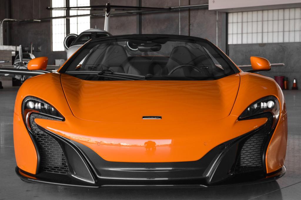 Our <a href="/McLarenAuto/">McLaren Automotive</a> 650S looks at home among all the jets at Scottsdale Airpark. More photos: bit.ly/1xcsbNE