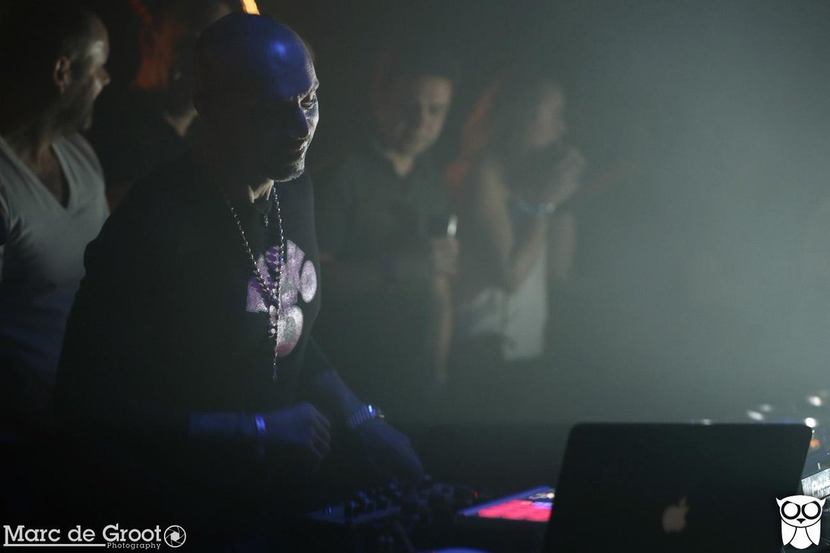 マルク tweet media