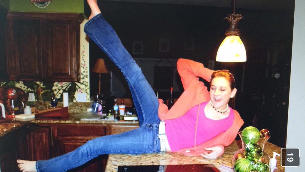 haley_dell10's tweet photo. When bae finally stops fuckin around with other girls http://t.co/0ltJh67juI