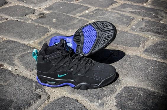 KicksOnFire tweet media