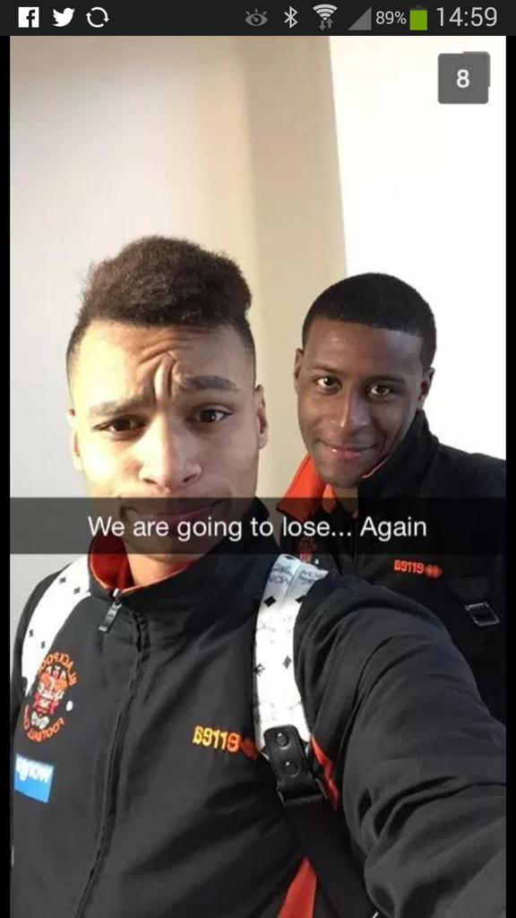 W_J_Hall's tweet photo. @BlackpoolFC ?...... fuckin discrasefull!!!! They should both be fucked off for this http://t.co/3OcmeS3Tmr