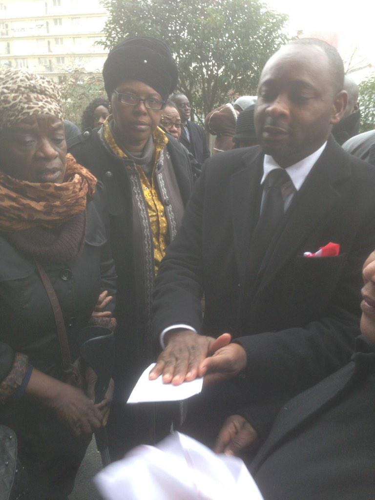 #Paris <a href="/UNC_IRLANDE/">PATRICK KAWARA</a> <a href="/VitalKamerhe1/">Vital Kamerhe</a> la federation <a href="/juvenalmunubo/">Juvénal MUNUBO</a> France présente pr la levée du corps du Prof.Akele