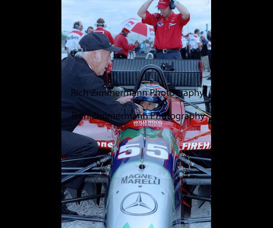 Happy New Year to all & Happy Birthday to Tony Kanaan! He\s my blog at   Here is TK! 