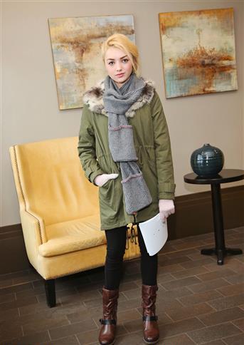 ipeypeylist's tweet photo. @PeytonList 
Holiday comes to us 🎄🎇🎁 http://t.co/hq4HVgrax0