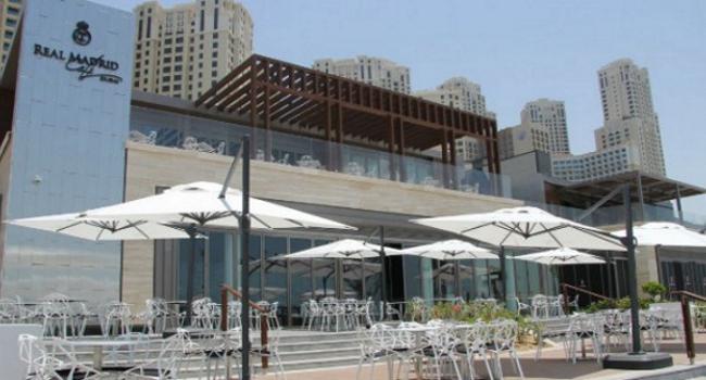 El Real Madrid inaugura en Dubai su primer Real Café