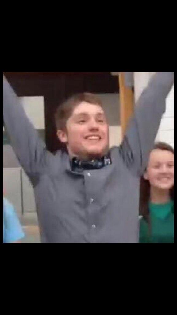 wheelingcaleb's tweet photo. @theberner12 @NGreening_32 This is me when I get what I wanted http://t.co/ZSbTyrU7fz