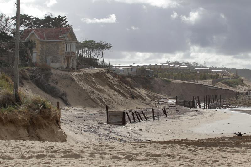 Littoral aquitain : retour sur les plages meurtries de l'hiver dernier sudouest.fr/2014/12/27/lit…