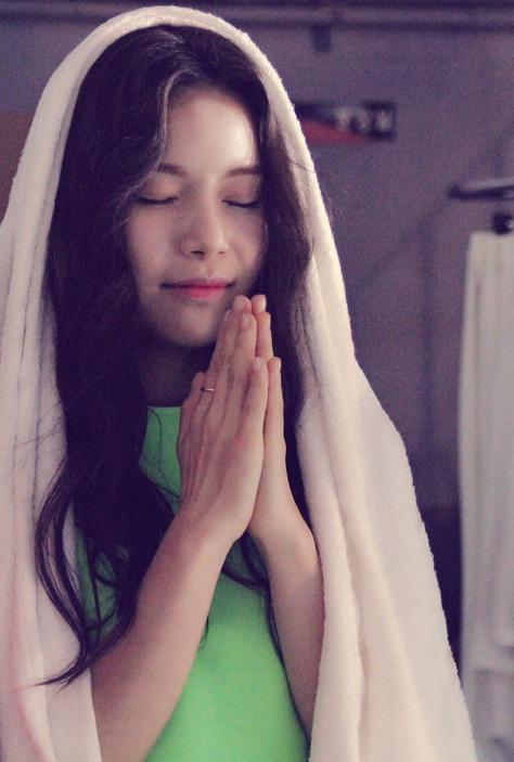 B6CjR2cCEAAdncd.jpg:large