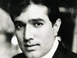  today is rajesh khanna\s birthday. His 72th birthday. Happy birthday \"KAKA.\" Dilon main aap rahengey. 