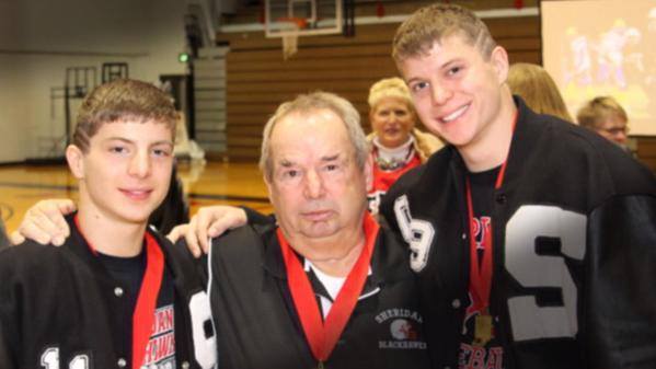 TWMF's tweet image. And then there were SIX.

A trip to @SuperBowl XLIX is on the line. 
VOTE: at.nfl.com/TPBAUxt #TWMF