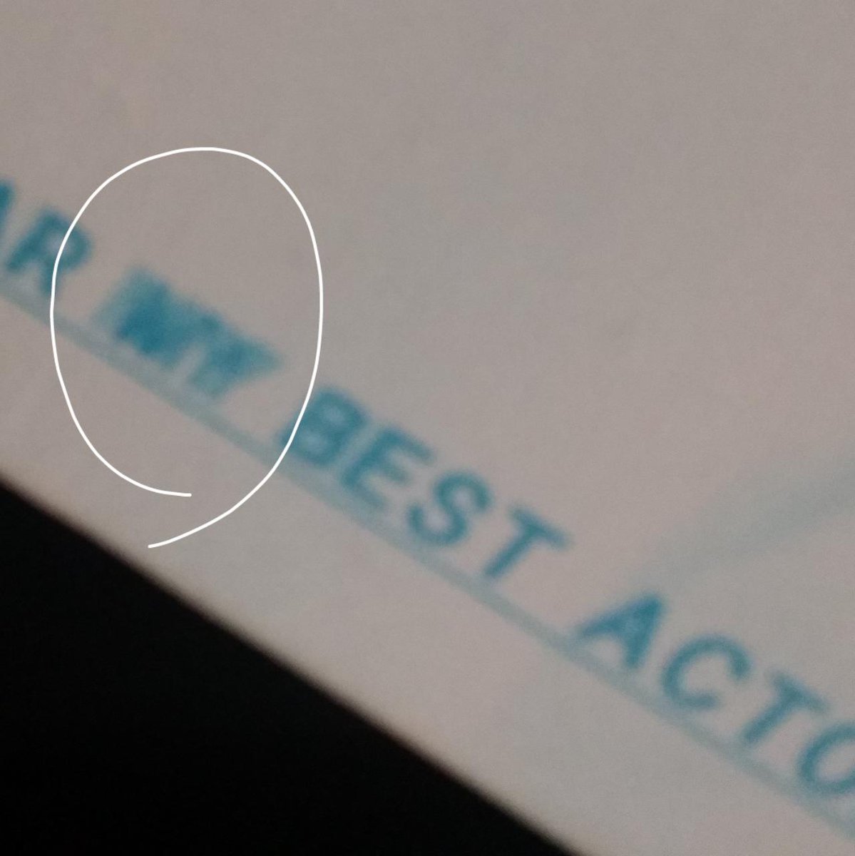 moonjunwon_com's tweet image. &amp;lt;&amp;lt;FLY TO THE MOON&amp;gt;&amp;gt; &amp;lt;공지 2&amp;gt; 이유는 모든 달력이 파본이었습니다. 달력에 적힌 글자가 모두 번져서 나오는 현상이 있어서 전량파본 결과가 나왔고 인쇄소에서 일부 금액을 환불받았습니다