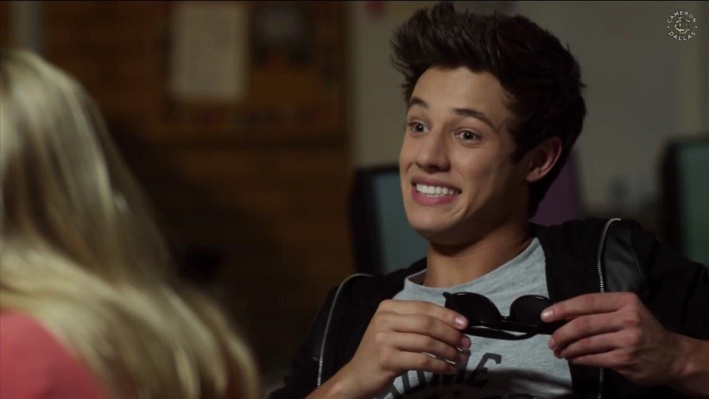 DyeKailey's tweet photo. #ExpelledMovieToNumberOne 
@camerondallas http://t.co/YX46w2qxZJ