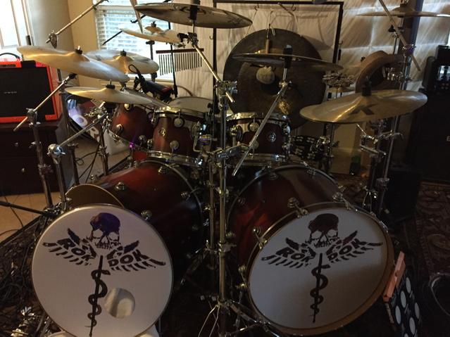 RoKDoK's tweet photo. Original #TheCult recording set &amp; #GUNSnROSES#drumset played by #mattSorum&amp;#Adler #UserIllusion MY Austin Home Studio http://t.co/h1Mn3UdV4j