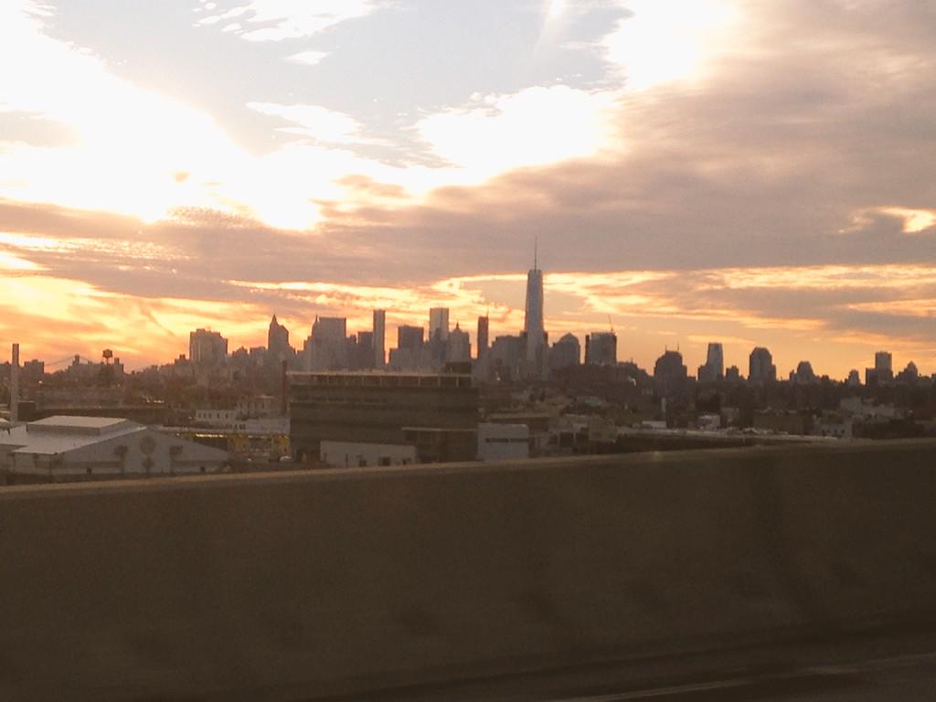 victordeandre's tweet photo. Hasta la proxima nueva york http://t.co/vX4uLBS0Aj
