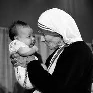 SantosIglesia's tweet photo. Madre Teresa de Calcuta: "Si el aborto no está mal, nada está mal"  https://t.co/cJP9rj0ped https://t.co/RpMcQMap8D
