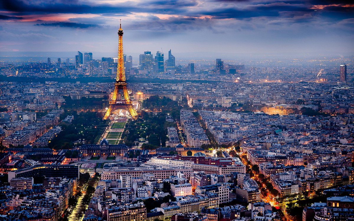 prontohotel's tweet photo. Saving Some Euro at the Best Budget Hotels in Paris - http://t.co/tMAyQkibJY - #paris #hotels http://t.co/OWdQILST3E