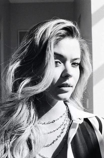 Pietersenvgdr's tweet photo. - your voice is the sweetest sound to my ears. http://t.co/uNvfPoAp6F