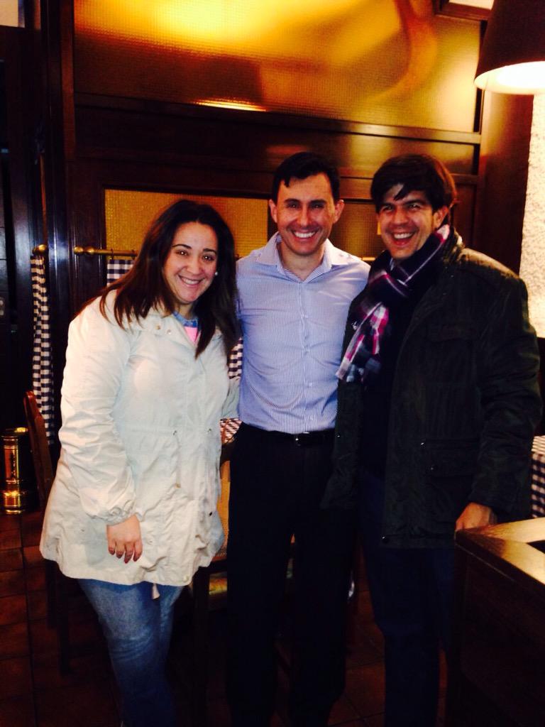 davidnaran's tweet photo. Gran comida en el @r_Ordago de mi buen amigo Andoni http://t.co/MxMm7D2gEQ