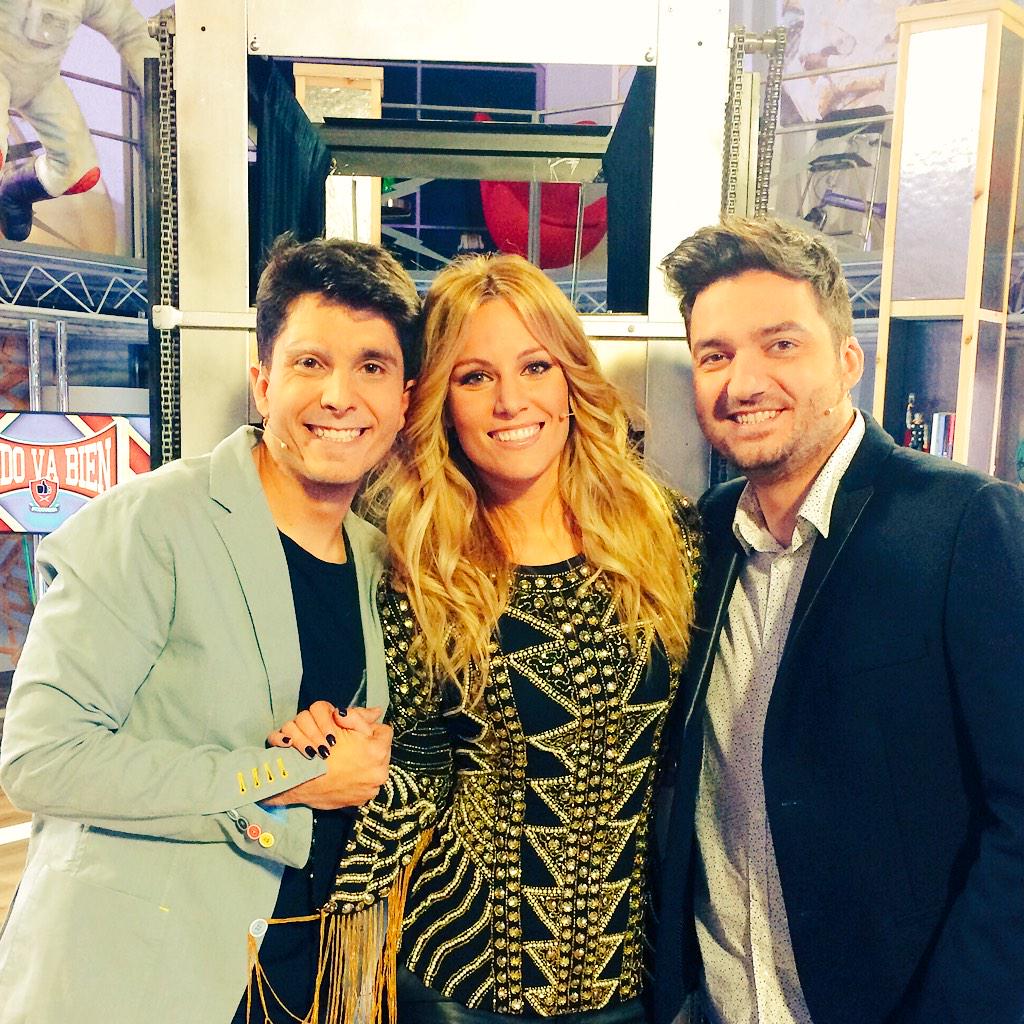 XaviRodriguez's tweet photo. Muy crack @jorgeluengo encogiendo @Edurnity. Esta semana actuará en Madrid 3 días. Hay que ir!. http://t.co/ns7pUycYDt