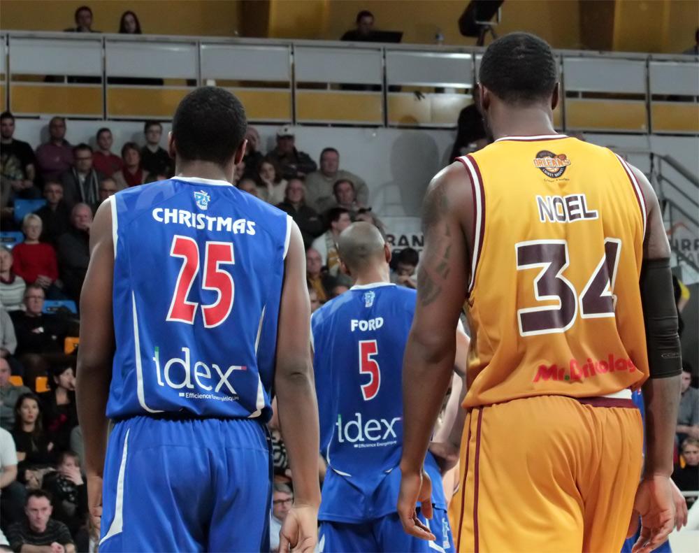 Game 16 : OLB vs PARIS LEVALLOIS - Page 3 B6DhdPzCIAAOnhJ