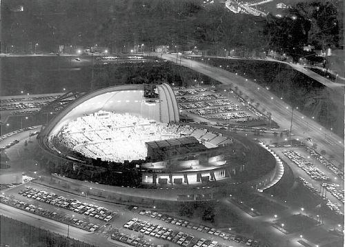 MLBcathedrals's tweet image. &quot;The Igloo&quot; in Pittsburgh, #Pengiuns home 1967-2010 had a retractable roof, never opened for NHL games.
