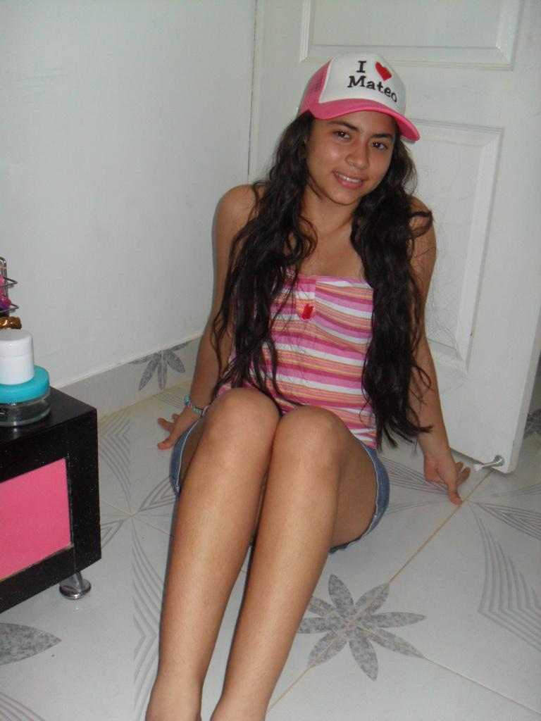 04Angierocha's tweet photo. PENSANDO EN TI...!!☺ http://t.co/ltU0KemVDY
