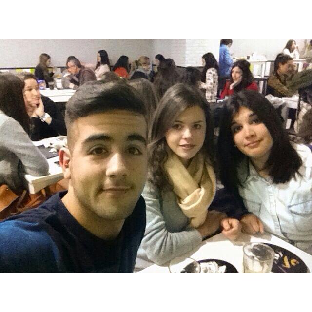 JaviMemar's tweet photo. Tarde de reencuentros 😍😍 @LorenaBallirano @InmaMartin95 http://t.co/110AKTZzfv